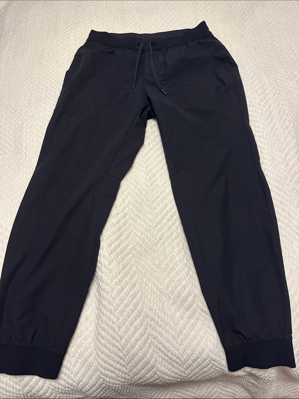 Men’s Lululemon Skull Print Jogger Pants - Picture 4 of 6